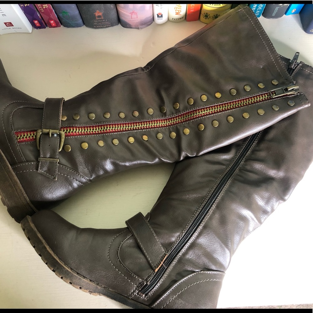 Brown Boots